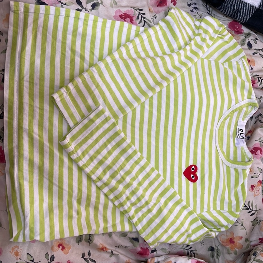 Comme de garçon play t shirt